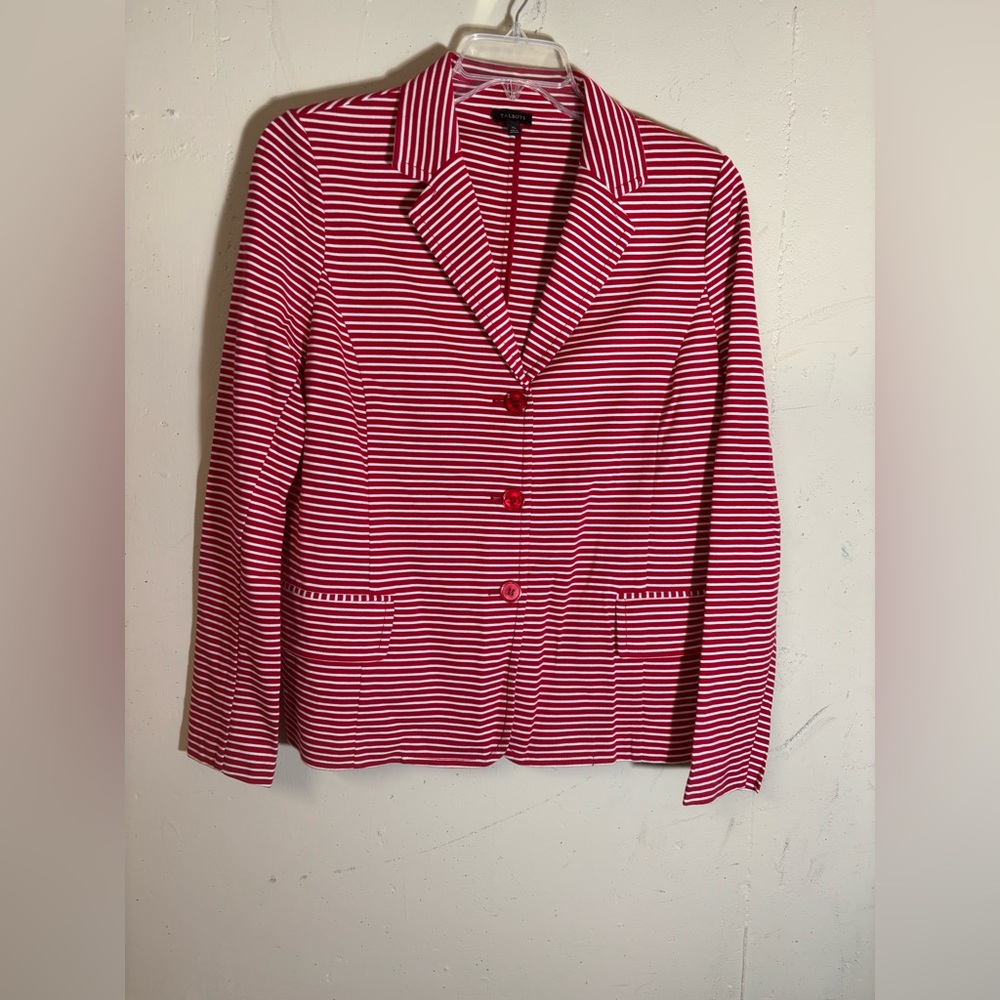 Talbots women’s red and white striped knit blazer. Excellent condition